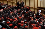 kardynałowie na kongregacji